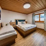 Braun 1 Apartment *